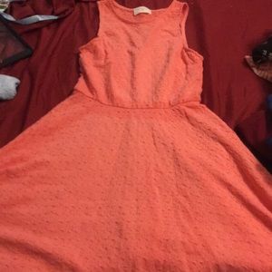 peach color dress